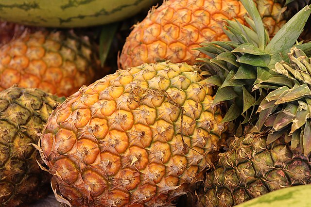 Picture of some pineapples.